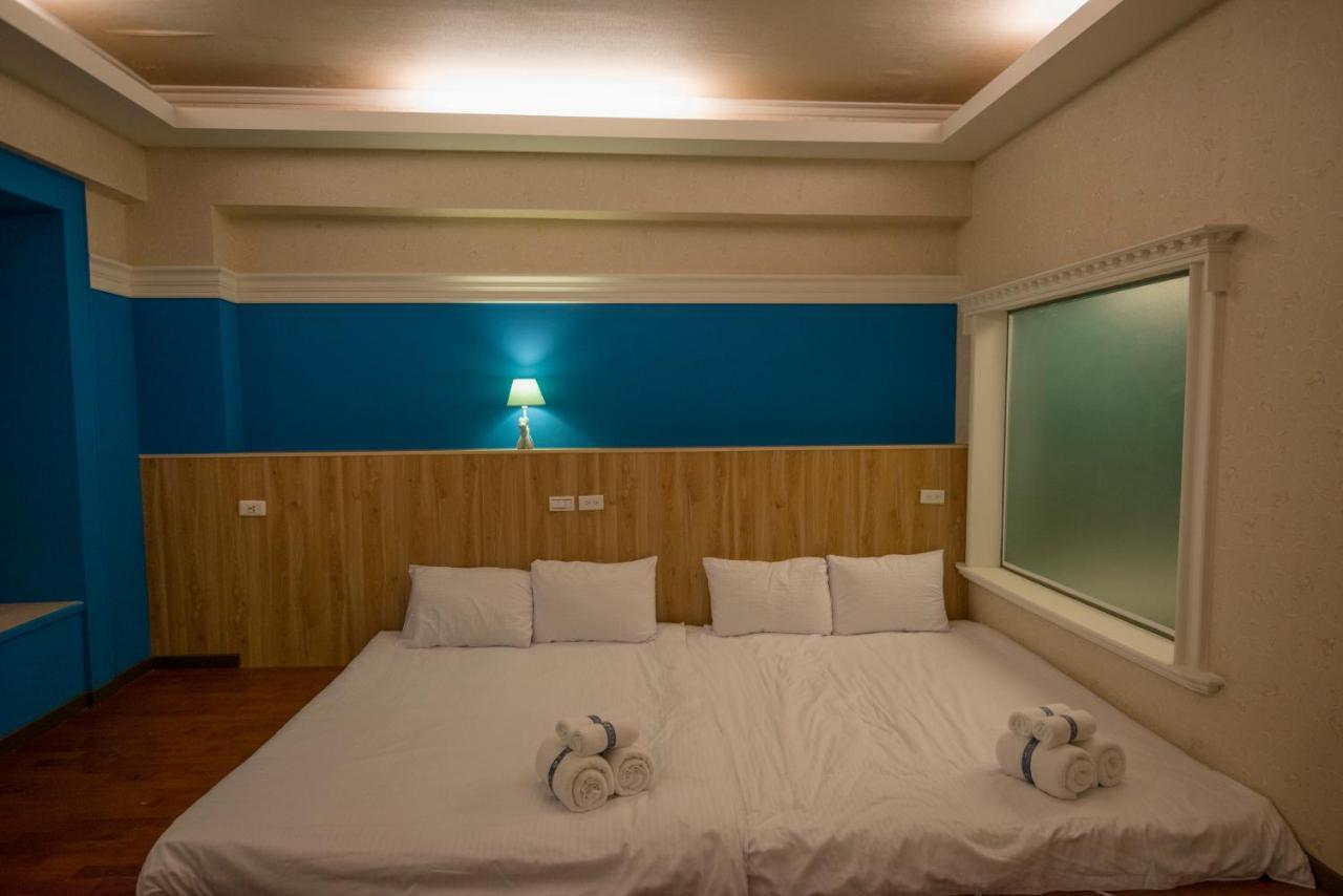 Kaohsiung Time'S Hotel Exterior photo